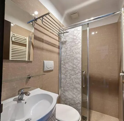 Апартаменты Francesco Romestay - Termini *